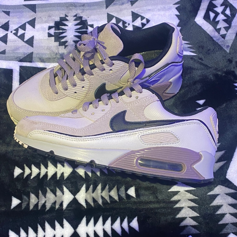 Nike  Air Max Women's Sneakers -  tan and black